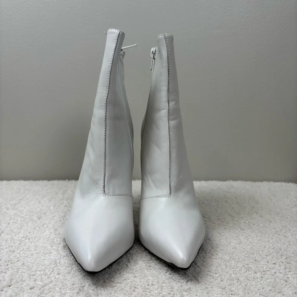 Tony Bianco Boots 7.5 White Capretto Freddie Leather‎ Side Zip Stiletto Ankle